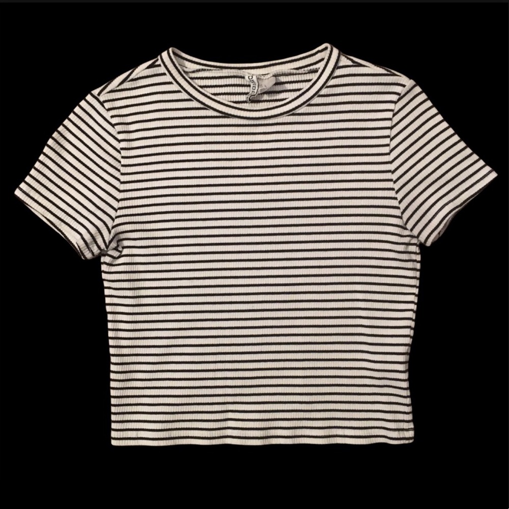 H&M striped crop tee